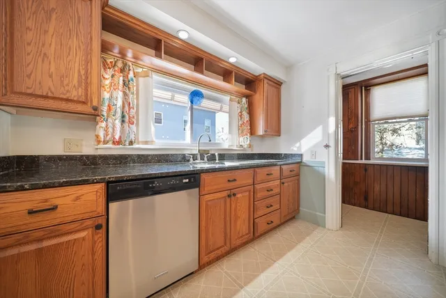 $579,000 | 143 Summer Street, Fitchburg, MA 01420