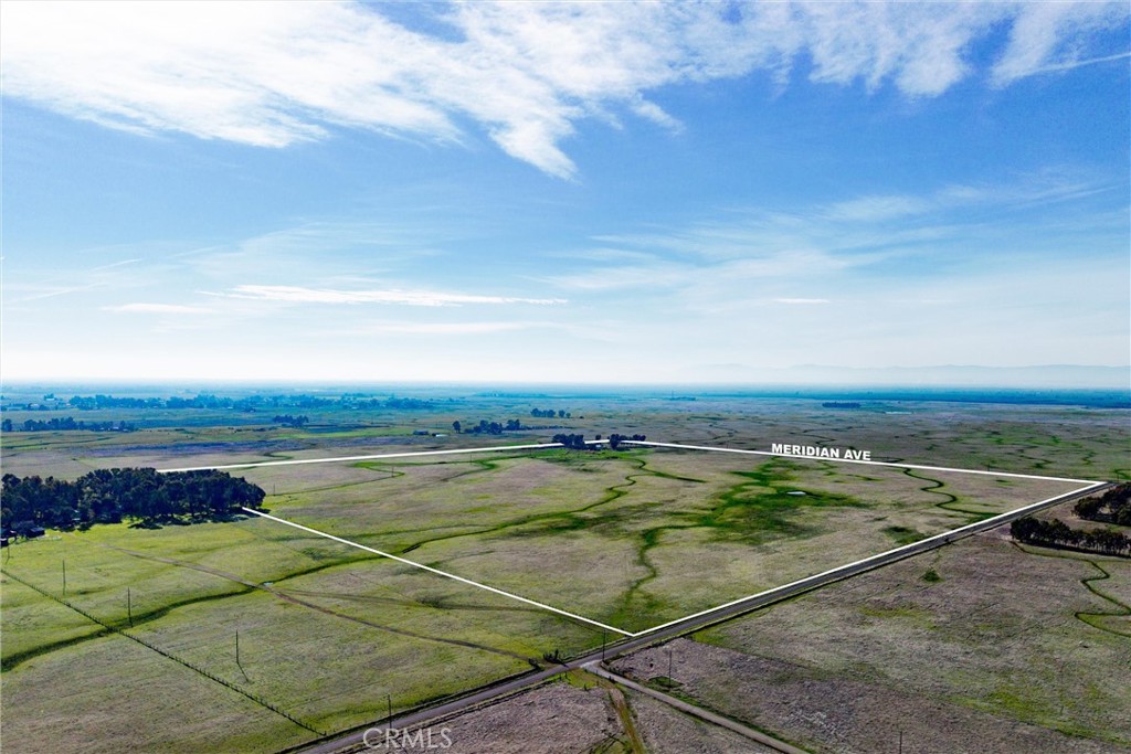 15696 Meridian Road Chico, CA 95973 - Photo 3 of 30 a view of an ocean and beach