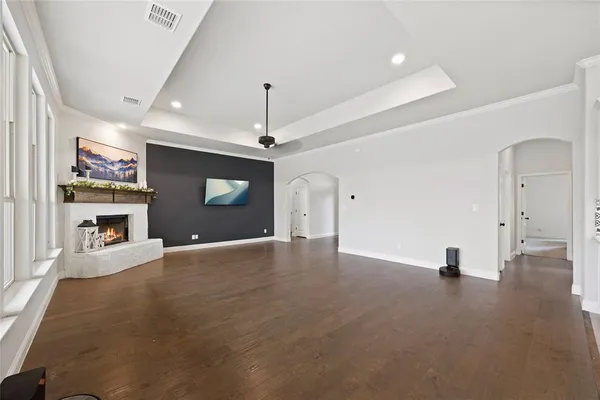 $680,000 | 294 County Road 3386, Paradise, TX 76073