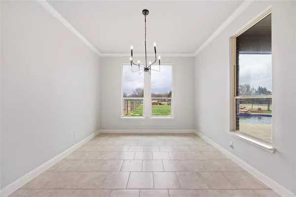 $680,000 | 294 County Road 3386, Paradise, TX 76073