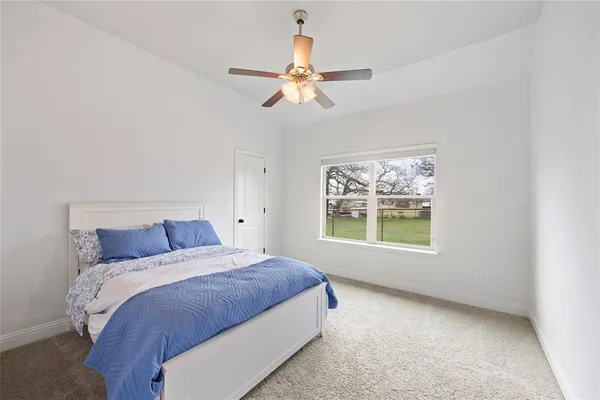 $680,000 | 294 County Road 3386, Paradise, TX 76073