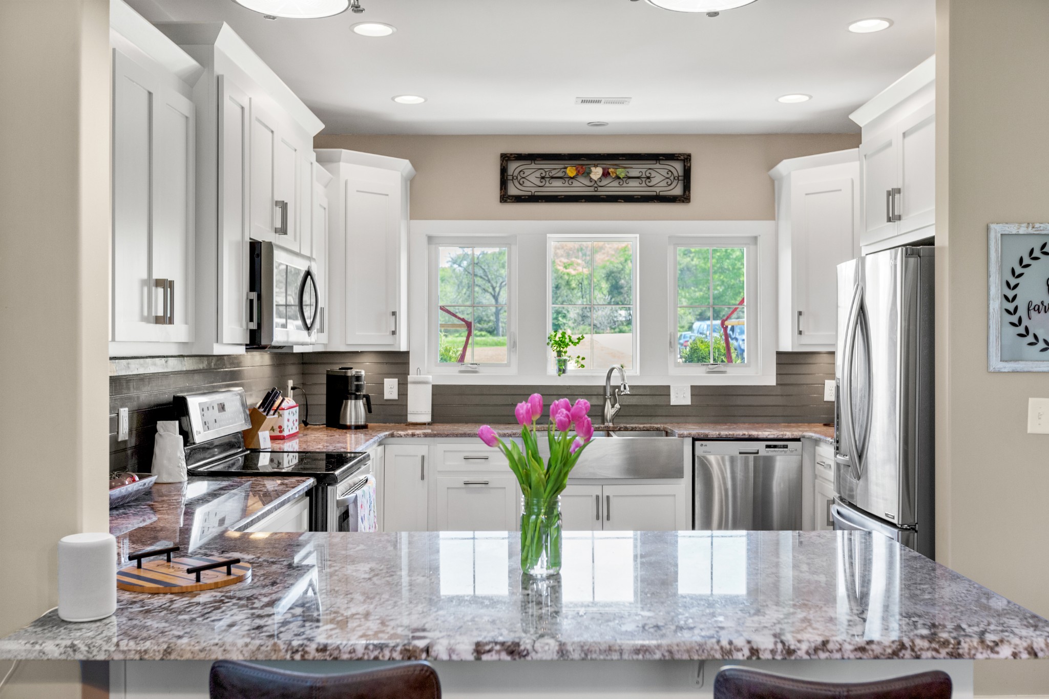 11484 Patterson Road Rockvale, TN 37153 - Photo 12 of 32 a view of kitchen with stainless steel appliances granite countertop sink stove and refrigerator