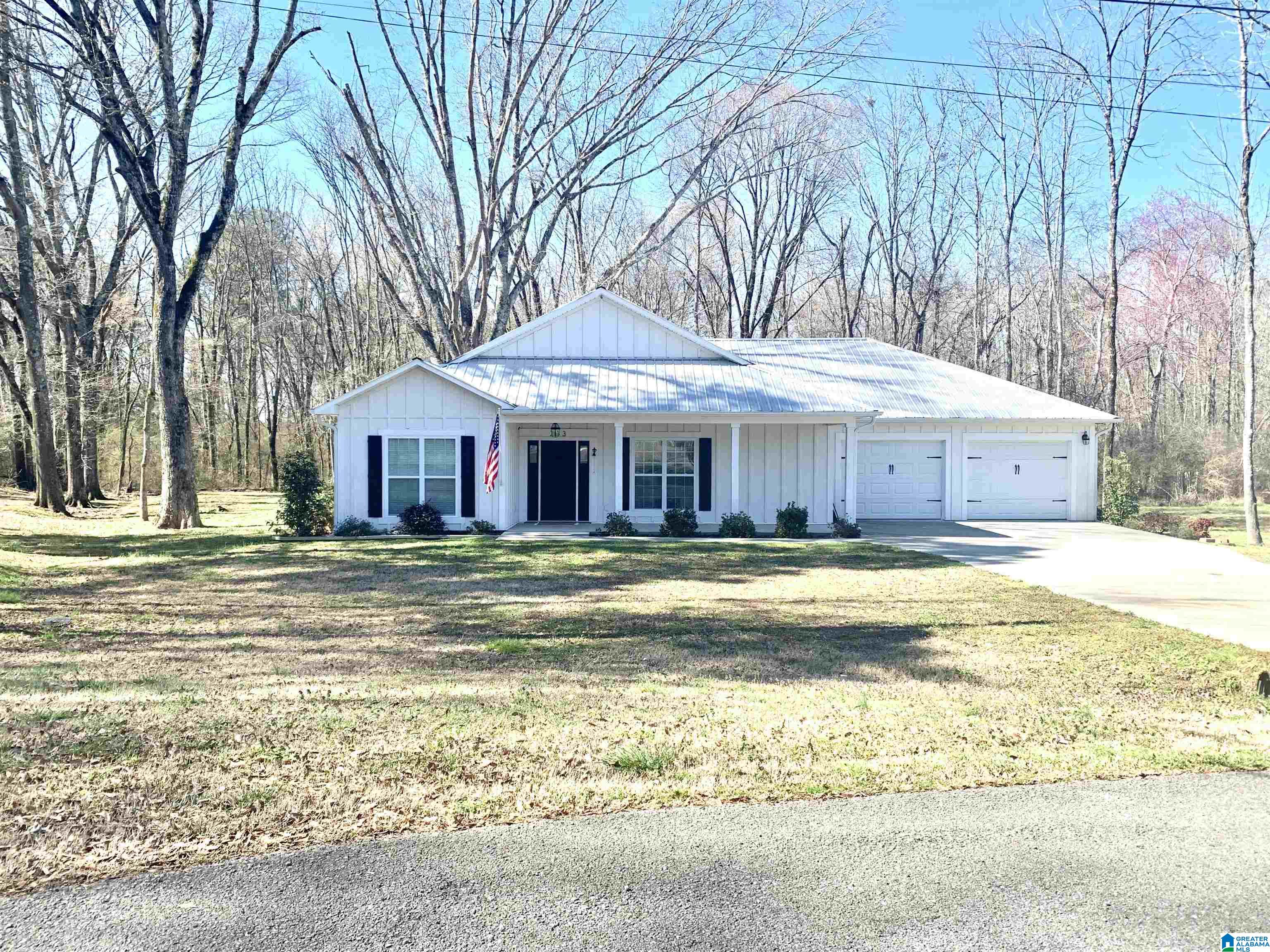 233 Country Lake Road Guntersville, AL 35976 - Photo 1 of 15
