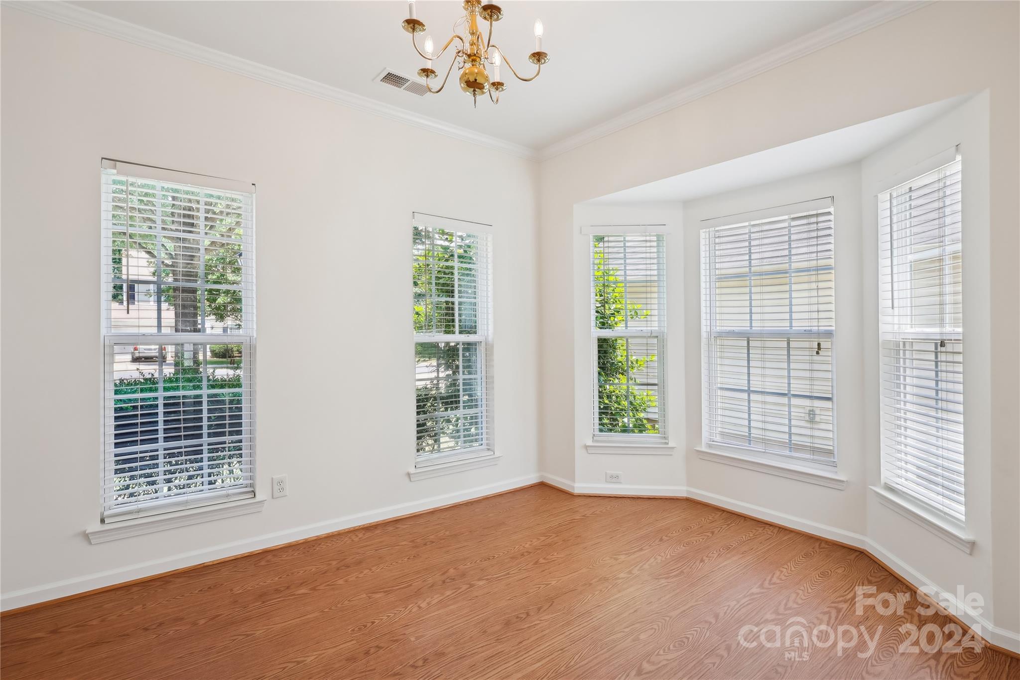 14336 Williams Glenn Road Charlotte, NC 28273 - Photo 7 of 39 a view of an empty room with a window