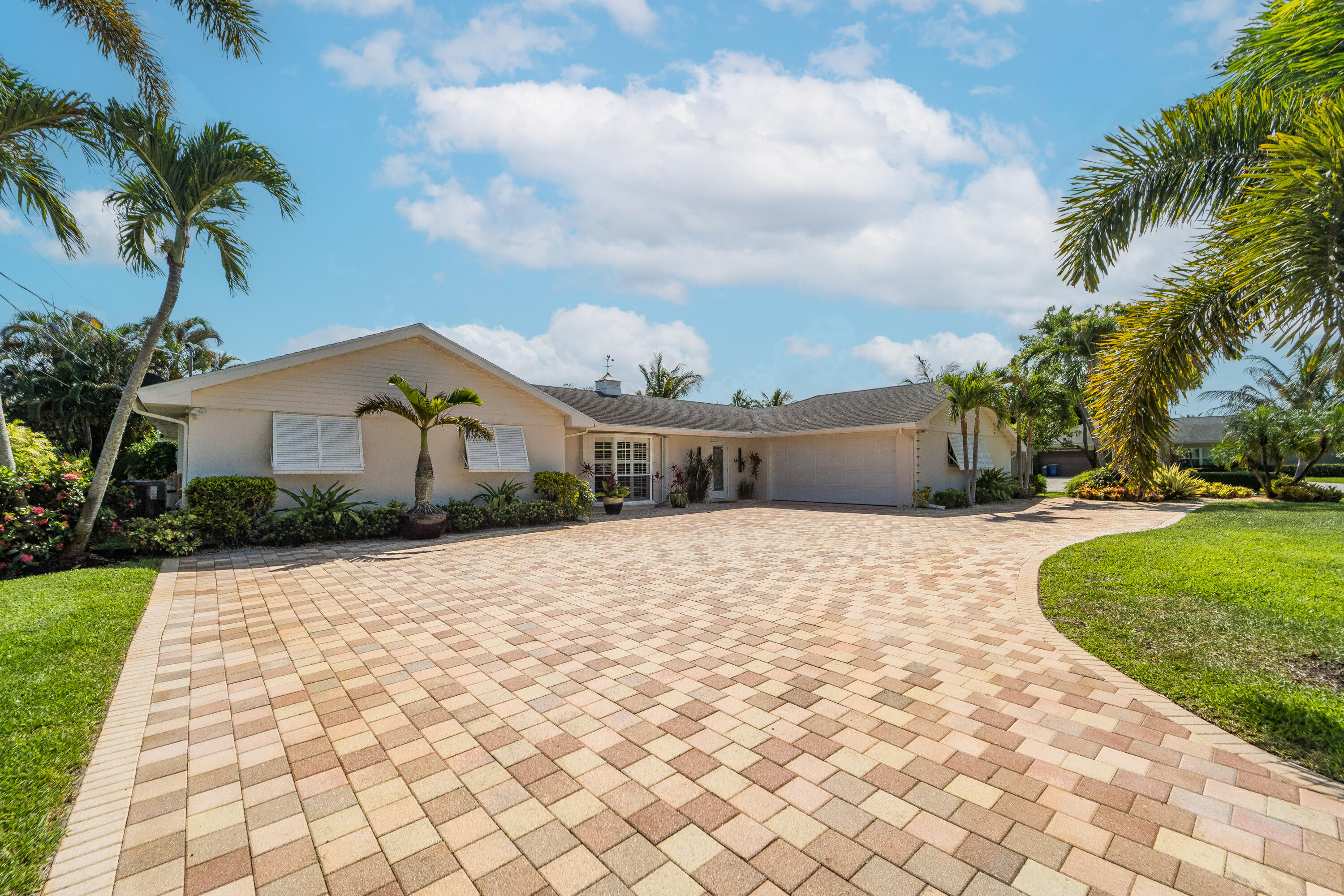 18 Saddleback Road Tequesta, FL 33469 - Photo 11 of 78 18 Saddleback Road a-13