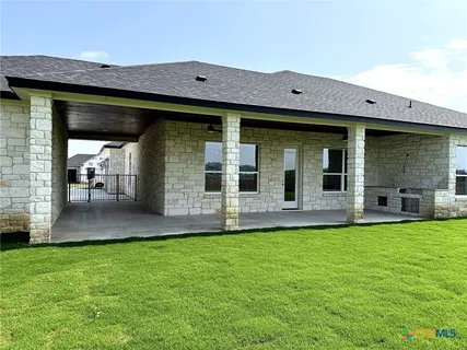 $690,900 | 1614 Hunt Drive, Salado, TX 76571