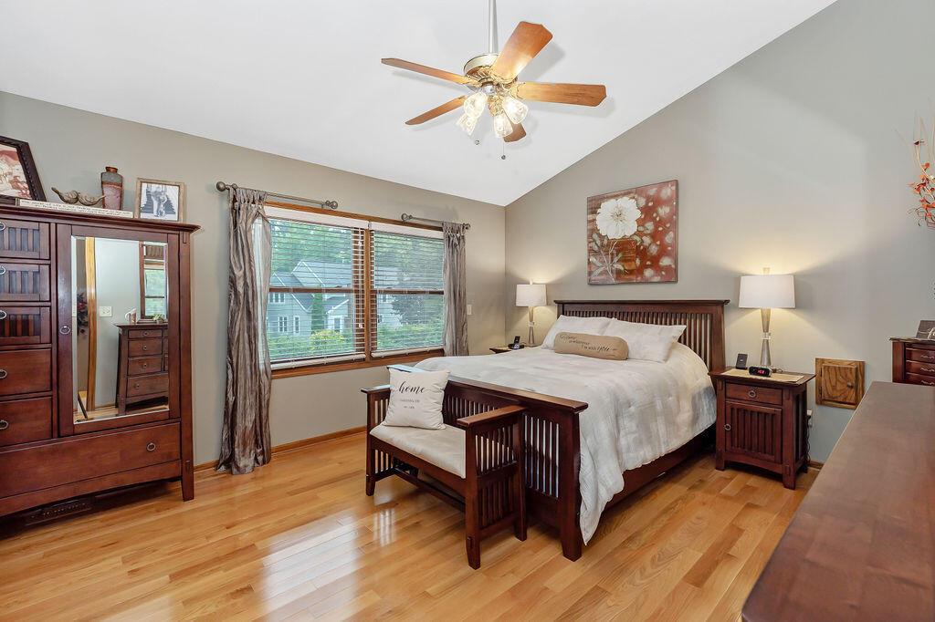 880 Riva Ridge Boulevard Gahanna, OH 43230 - Photo 49 of 79 Hardwood Flooring