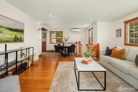 $849,000 | 5519 18th Avenue South, Seattle, WA 98108