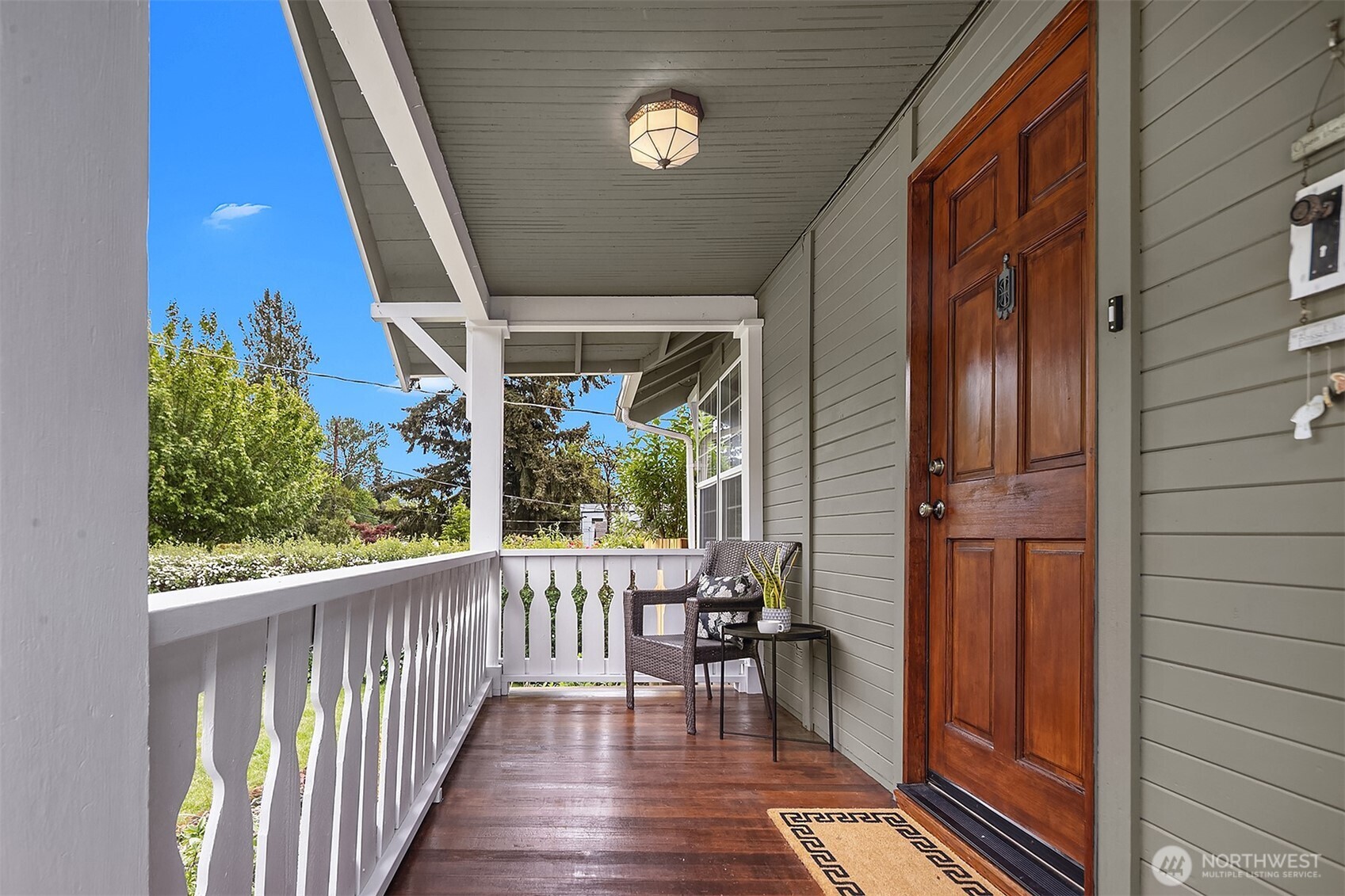 5519 18th Avenue South Seattle, WA 98108 - Photo 3 of 32 a view of balcony with furniture