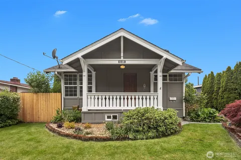 $849,000 | 5519 18th Avenue South, Seattle, WA 98108