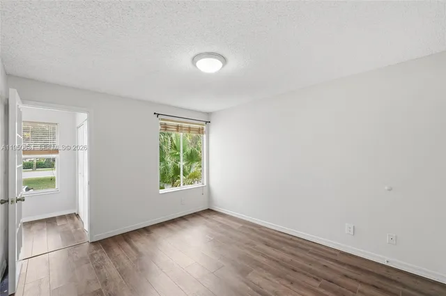 $1,800 | 437 Vista Isles Drive, Unit 2224, Sunrise, FL 33325