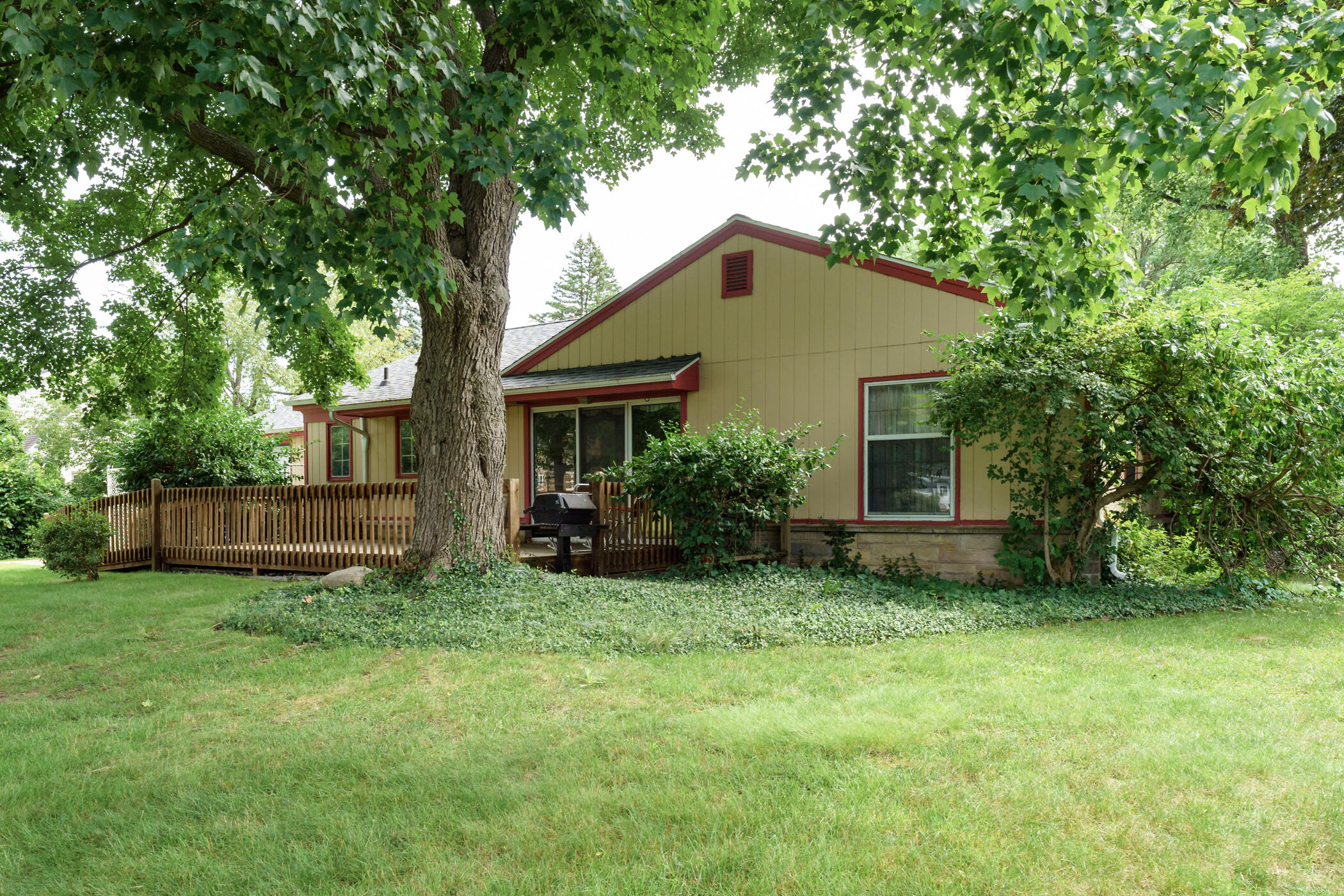 650 East Minges Road Battle Creek, MI 49015 - Photo 36 of 42 5S-Minges_Rd_E_650_BattleCreek_49015-37