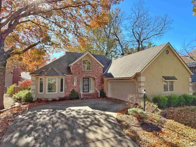 $485,000 | 3007 Trail Road, Lawrence, KS 66049