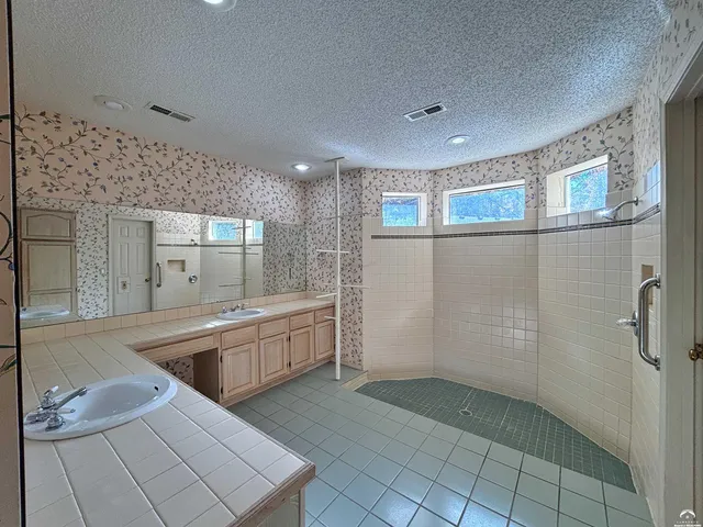 $450,000 | 3007 Trail Road, Lawrence, KS 66049