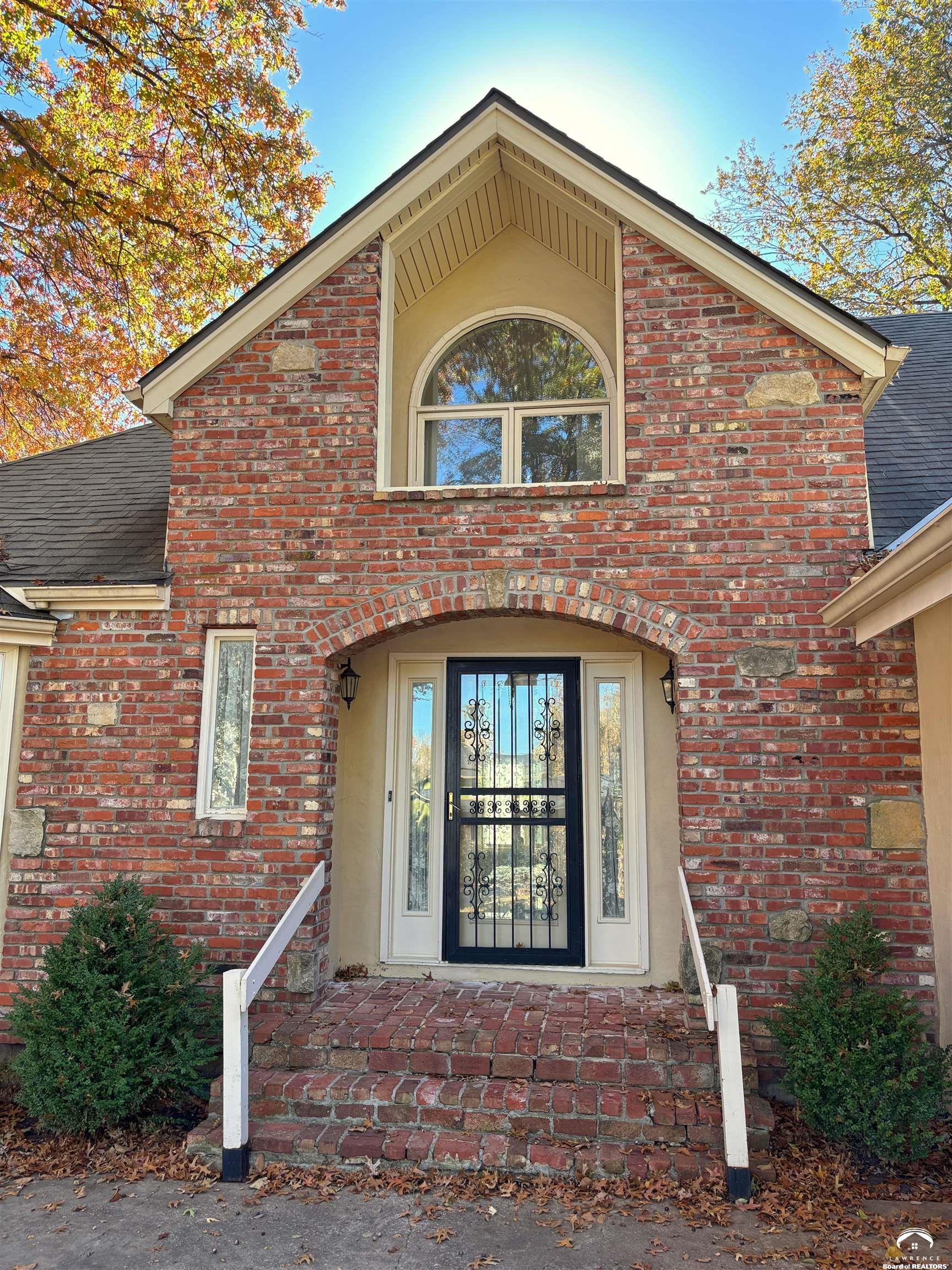 3007 Trail Road Lawrence, KS 66049 - Photo 5 of 70