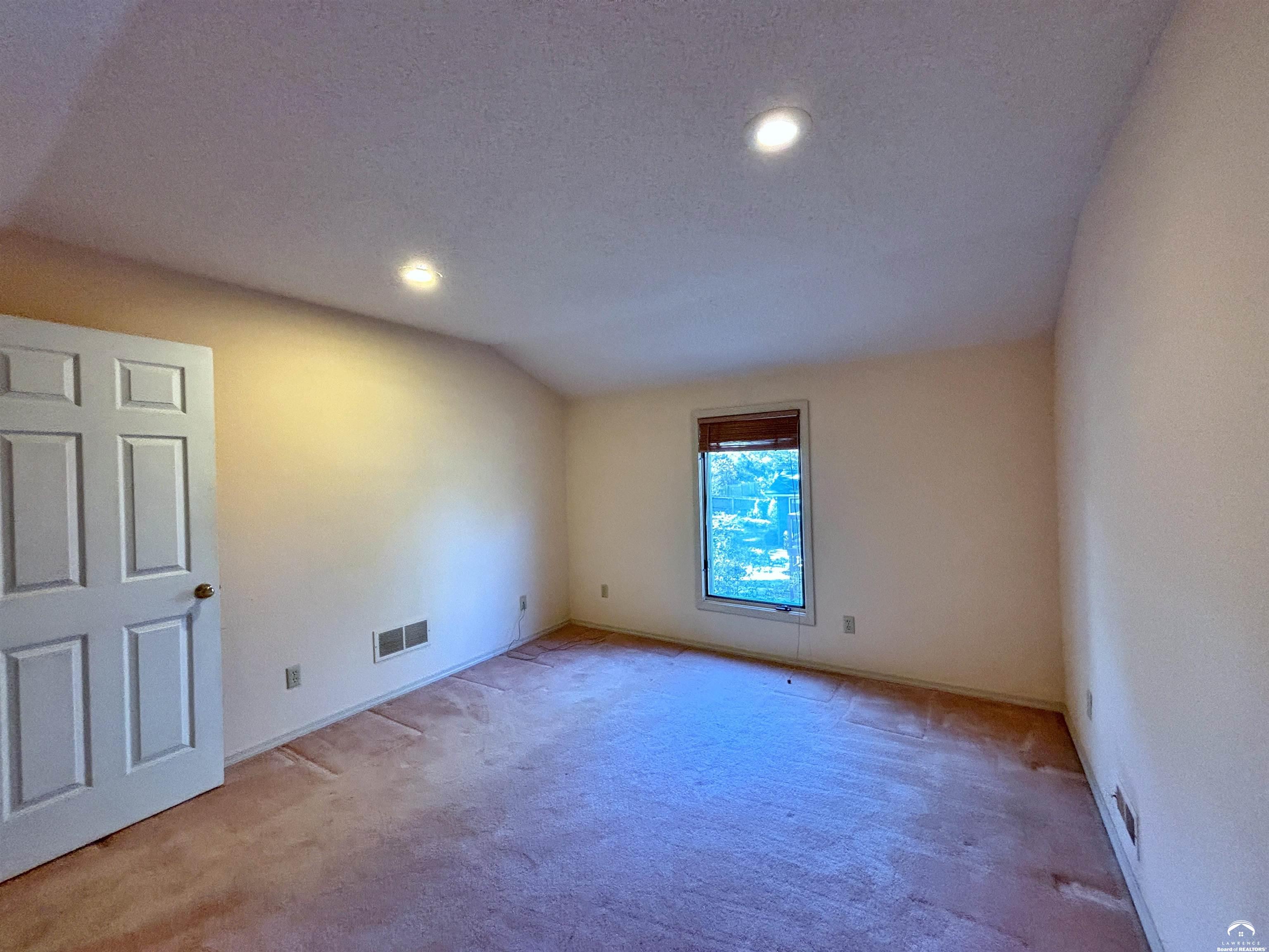 3007 Trail Road Lawrence, KS 66049 - Photo 51 of 70