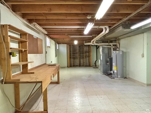 $450,000 | 3007 Trail Road, Lawrence, KS 66049