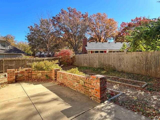 $450,000 | 3007 Trail Road, Lawrence, KS 66049