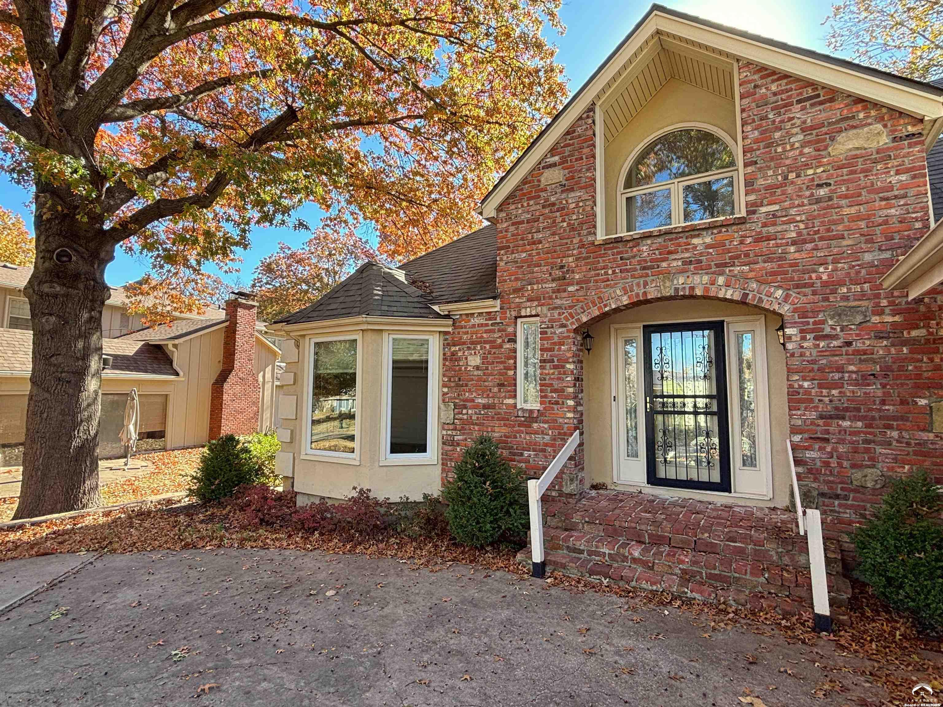 3007 Trail Road Lawrence, KS 66049 - Photo 6 of 70