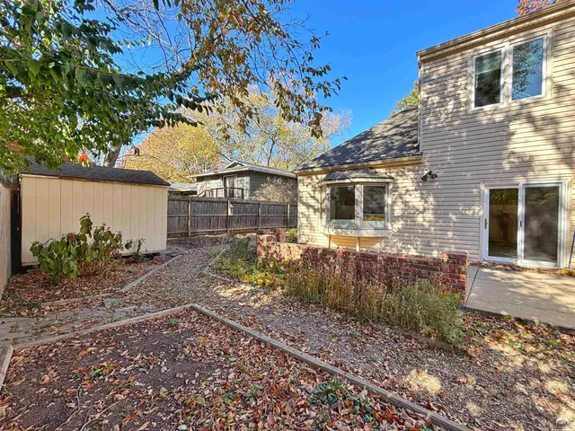 $450,000 | 3007 Trail Road, Lawrence, KS 66049