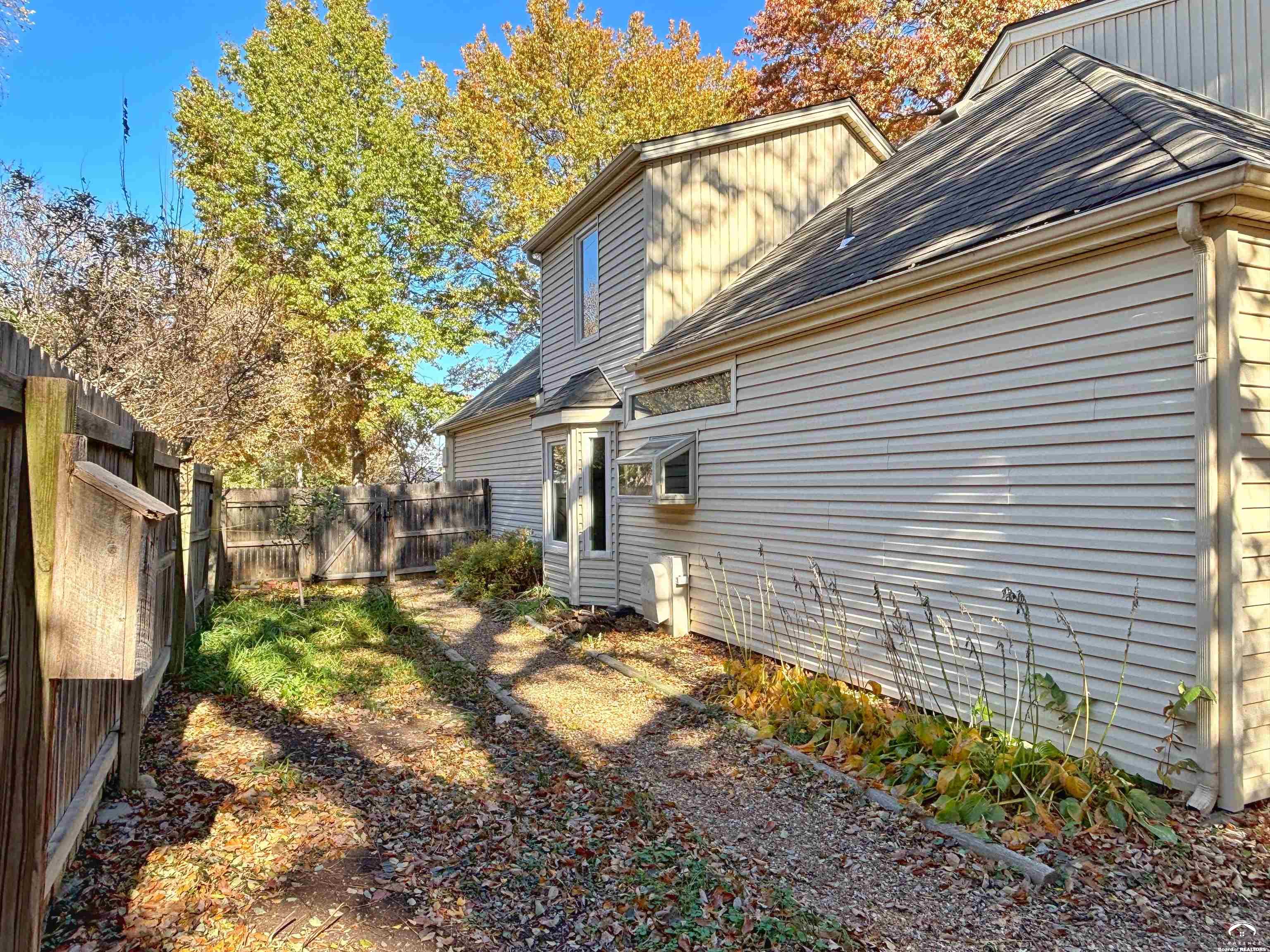 3007 Trail Road Lawrence, KS 66049 - Photo 65 of 70