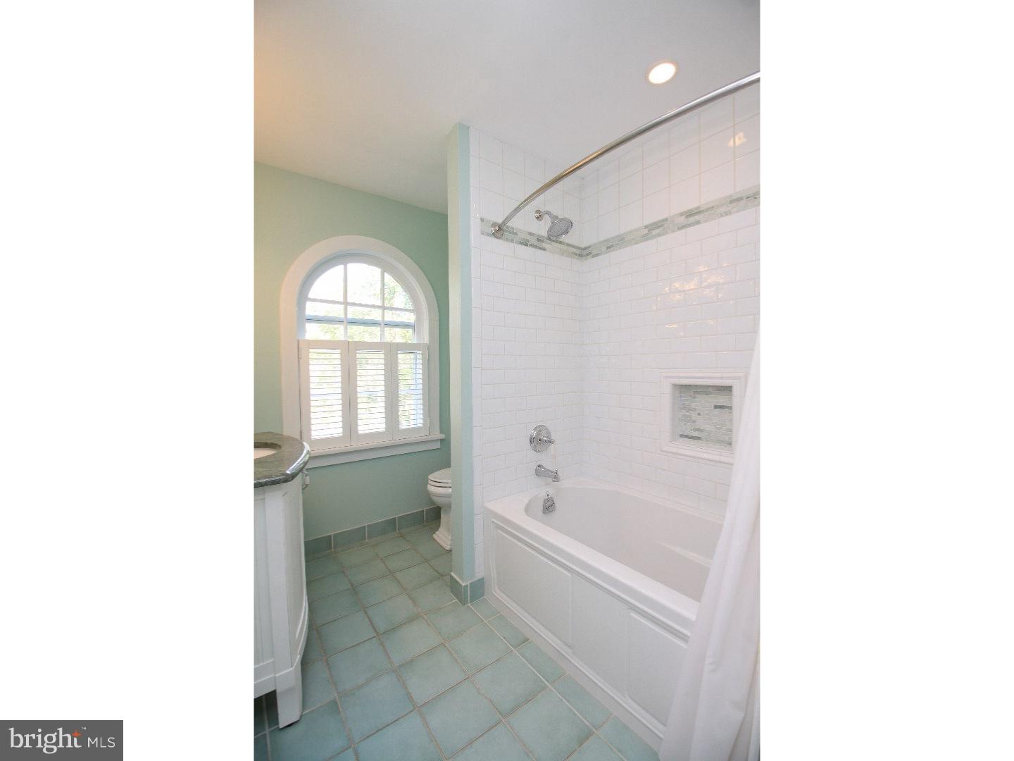 209 Chews Landing Road Haddonfield, NJ 08033 - Photo 15 of 25 Gallery Image 15