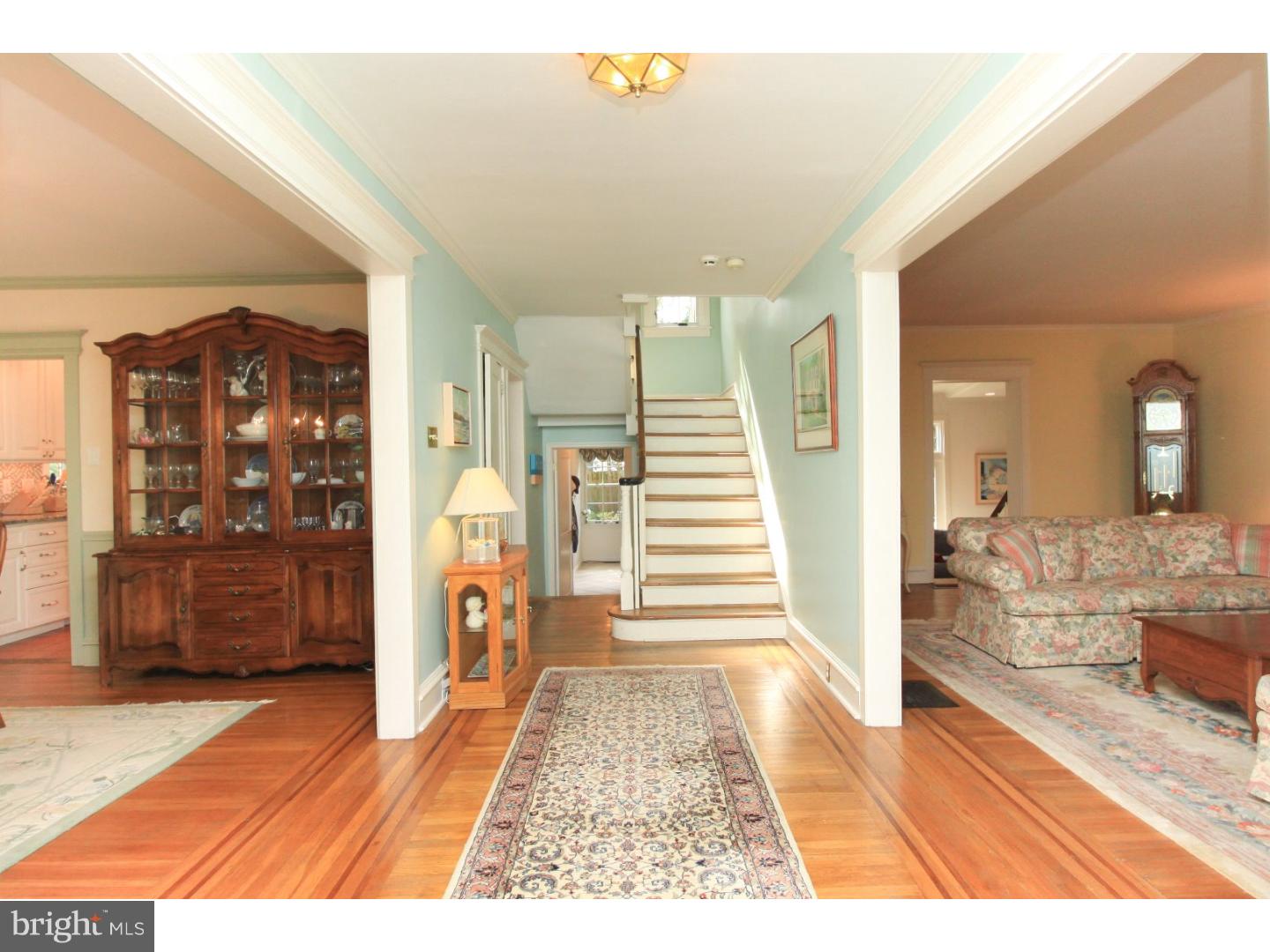 209 Chews Landing Road Haddonfield, NJ 08033 - Photo 4 of 25 Gallery Image 4