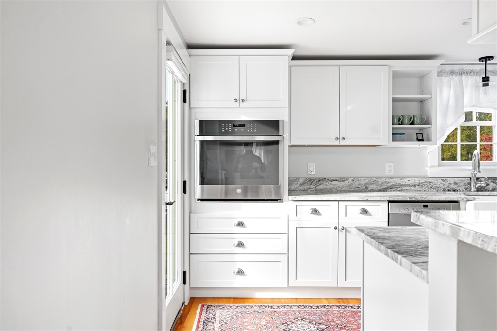 1815 Main Road Westport Point, MA 02791 - Photo 17 of 37