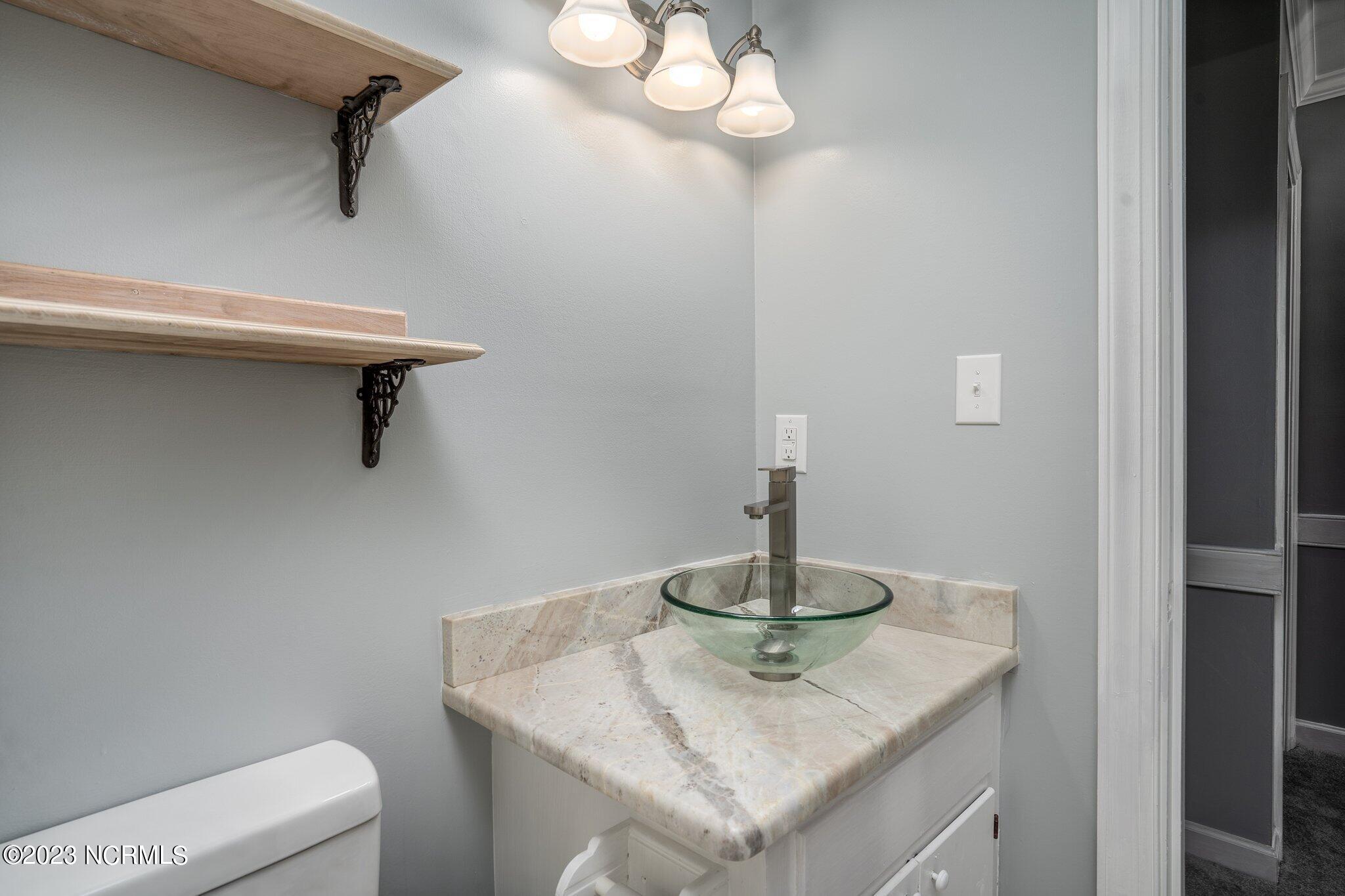 3825 Providence Road Rocky Mount, NC 27803 - Photo 32 of 37 Upstairs Full Bath