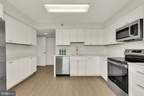 $375,000 | 14805 Pennfield Circle, Unit 309, Silver Spring, MD 20906