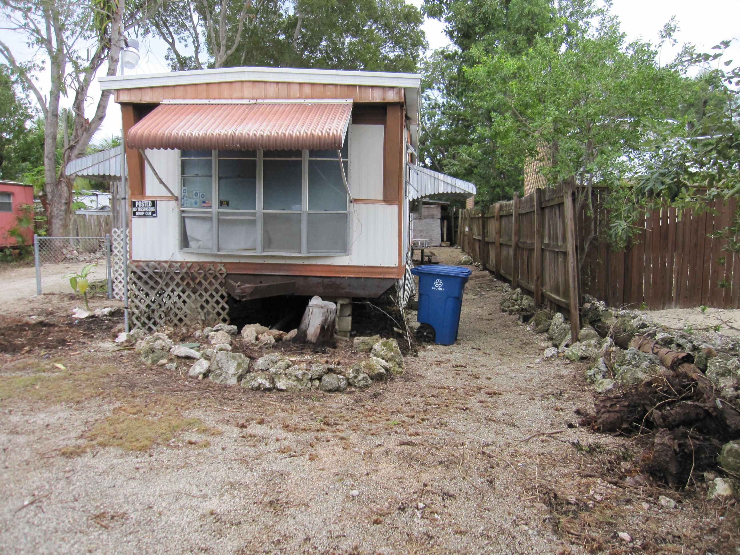 214 Trinidad Road Tavernier, FL 33070 - Photo 3 of 20 IMG_0894