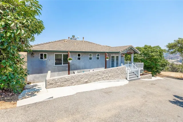 $1,115,000 | 2125 Puerto Del Mundo, Fallbrook, CA 92028