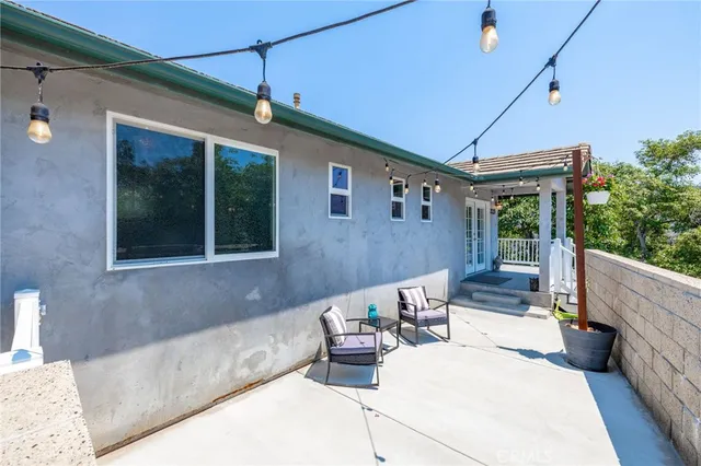 $1,115,000 | 2125 Puerto Del Mundo, Fallbrook, CA 92028