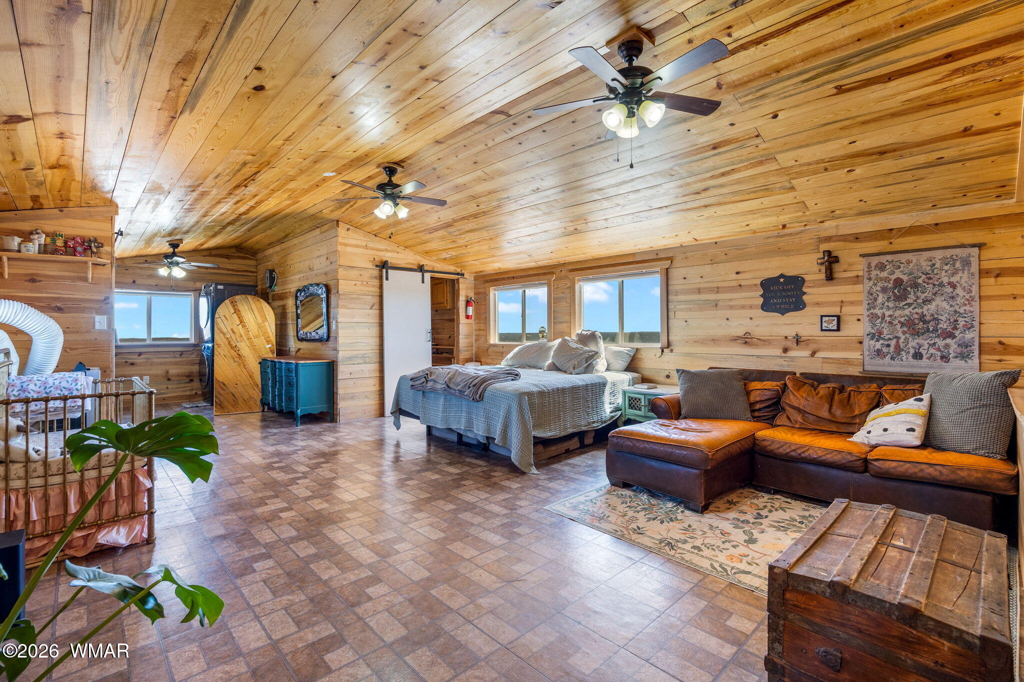 8085 Well Road Show Low, AZ 85901 - Photo 13 of 43 Gallery Image 13