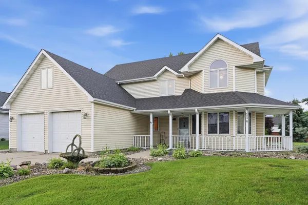 $324,900 | 1500 West 96th Place, Crown Point, IN 46307