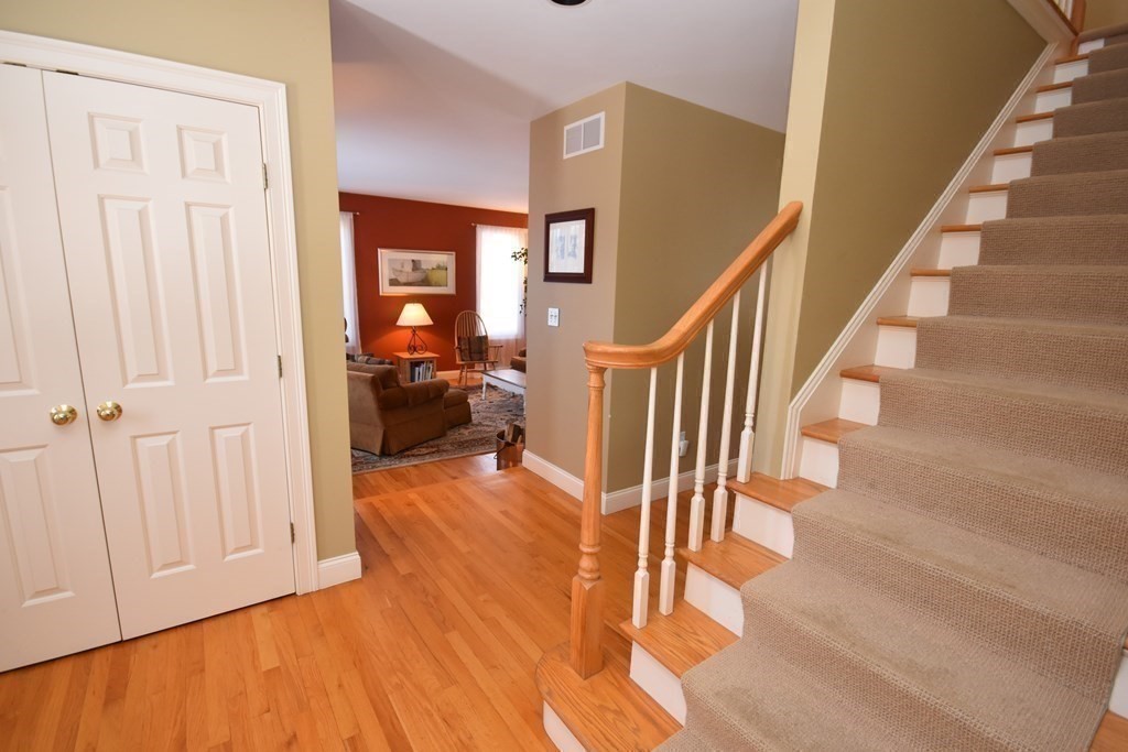 39 Summerfield Road Amherst, MA 01002 - Photo 23 of 42 Gallery Image 23