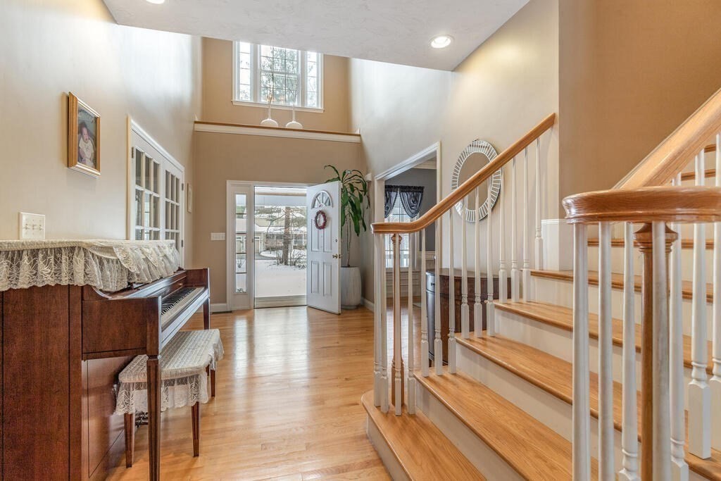 175 Gratuity Road Groton, MA 01450 - Photo 6 of 37 Gallery Image 6