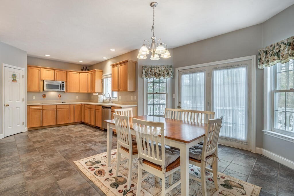 175 Gratuity Road Groton, MA 01450 - Photo 8 of 37 Gallery Image 8