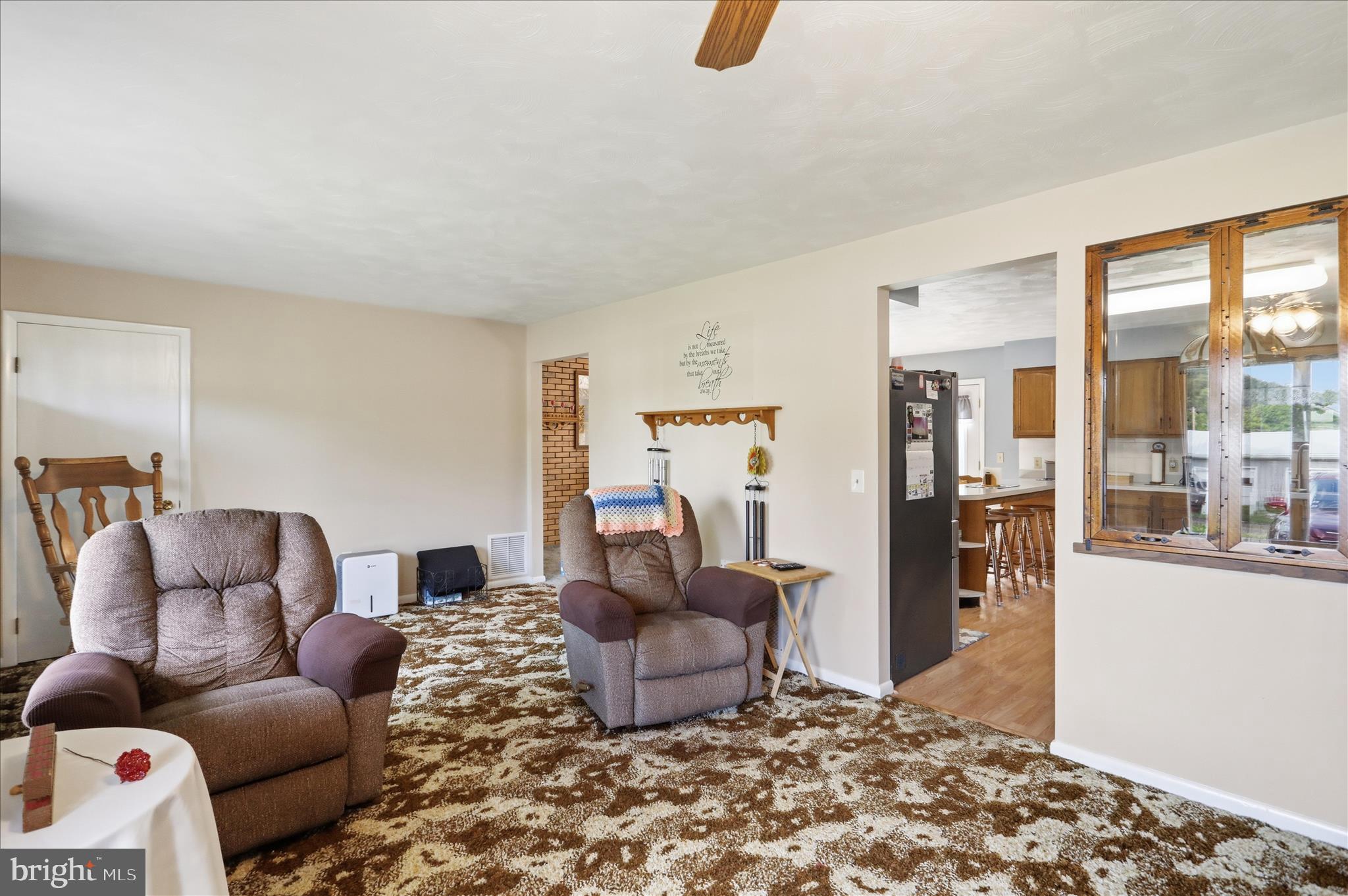 24712 Red Maple Road Southwest McCoole, MD 21562 - Photo 14 of 40 Living Room View 2