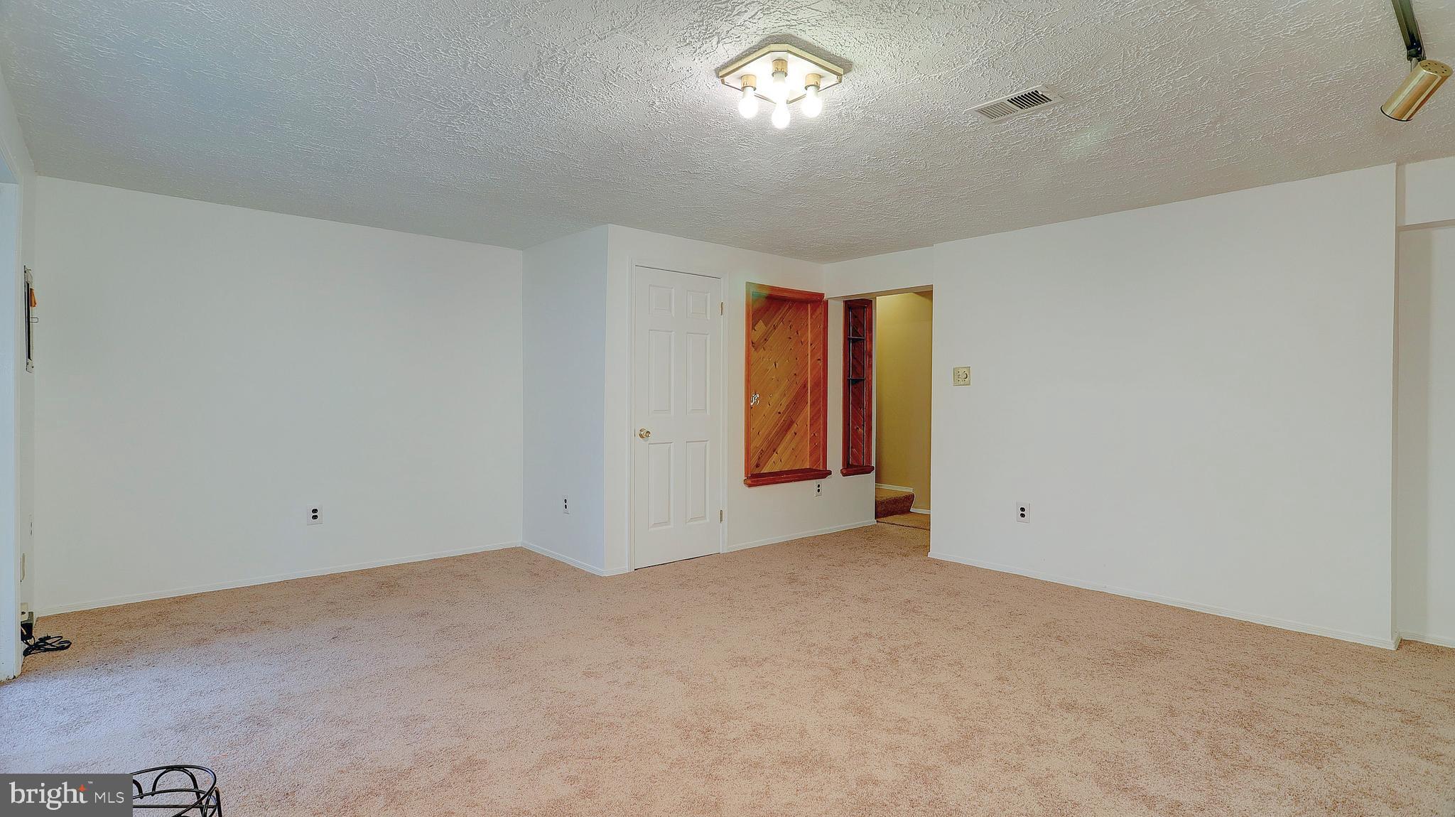 7469 Wounded Knee Road Lorton, VA 22079 - Photo 20 of 31 Gallery Image 20