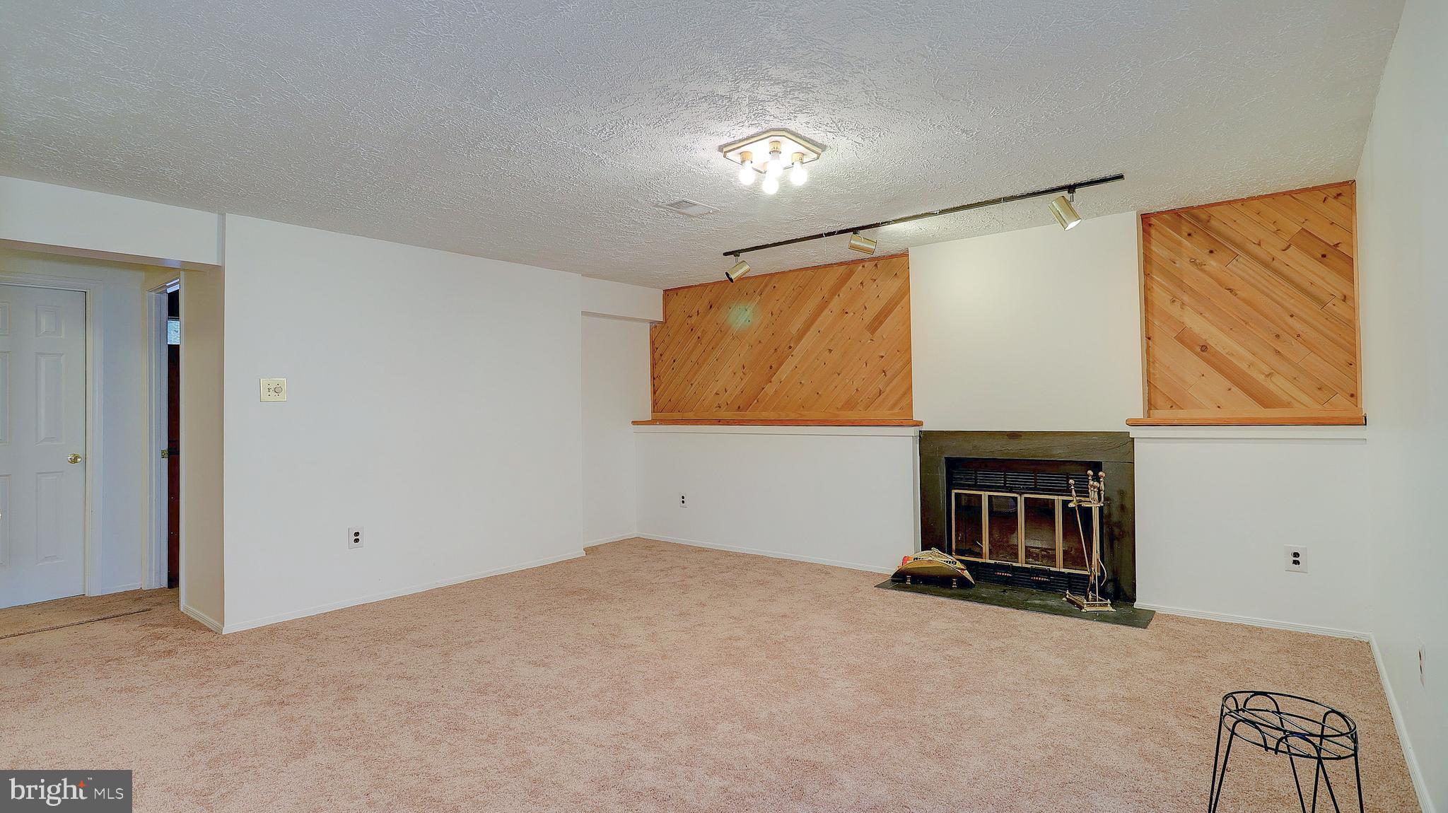 7469 Wounded Knee Road Lorton, VA 22079 - Photo 21 of 31 Gallery Image 21