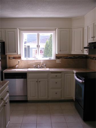 159 Belvidere Street Springfield, MA 01108 - Photo 14 of 30 Gallery Image 14