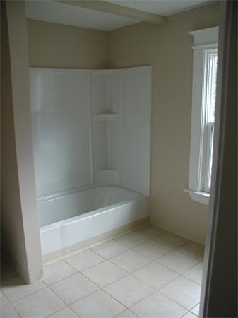 159 Belvidere Street Springfield, MA 01108 - Photo 18 of 30 Gallery Image 18