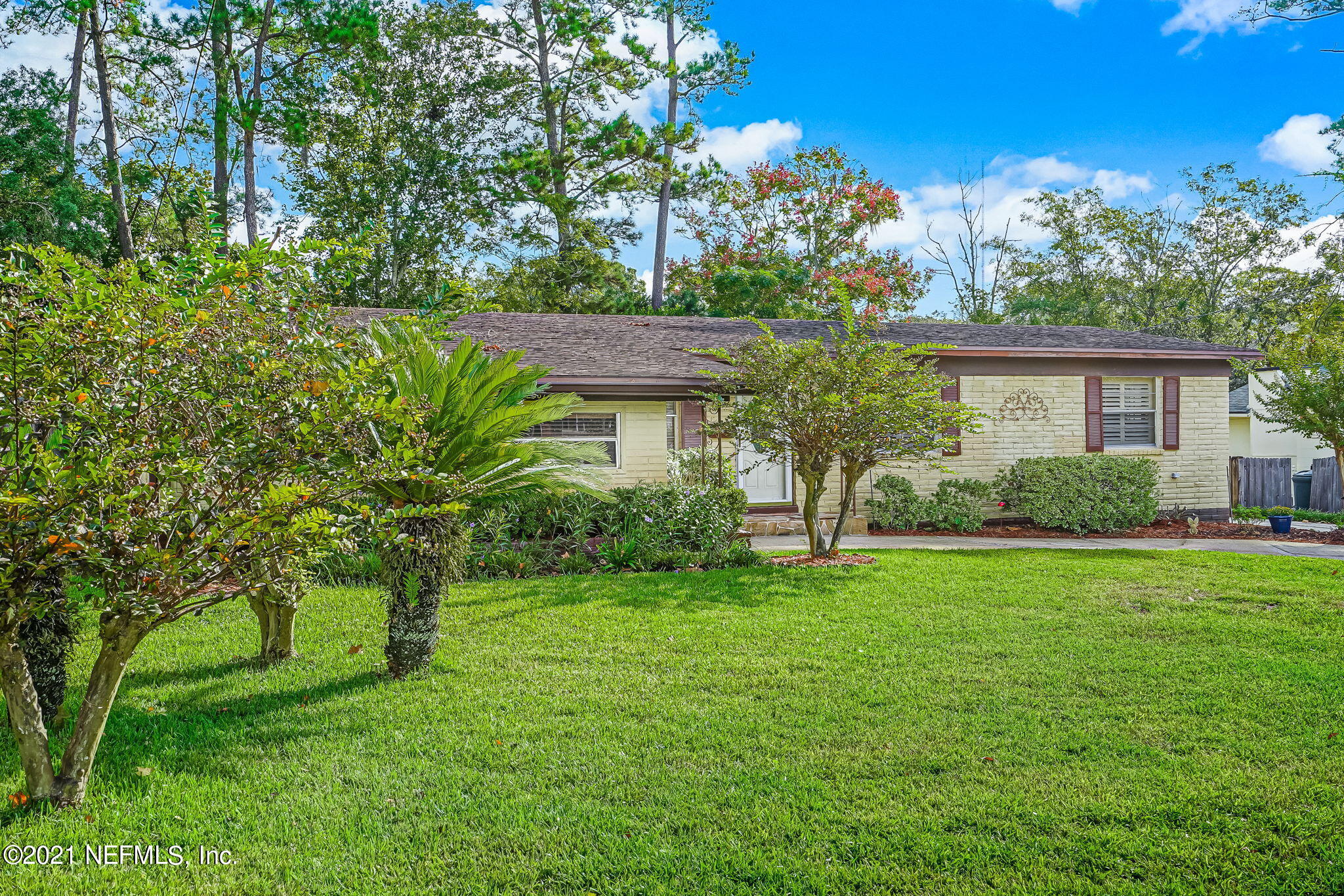 2367 Brest Road Jacksonville, FL 32216 - Photo 6 of 56 5-web-or-mls-2367 Brest Rd (4 of 56)