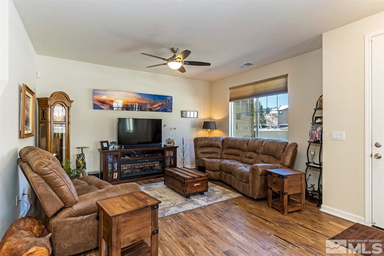 2145 Falling Star Loop Reno, NV 89523 - Photo 3 of 20 Photo 3