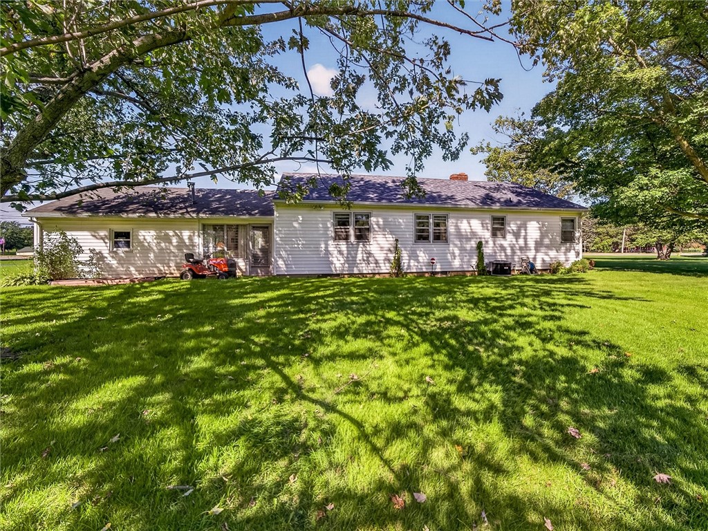 7798 East Main Road Le Roy, NY 14482 - Photo 21 of 24 Gallery Image 21