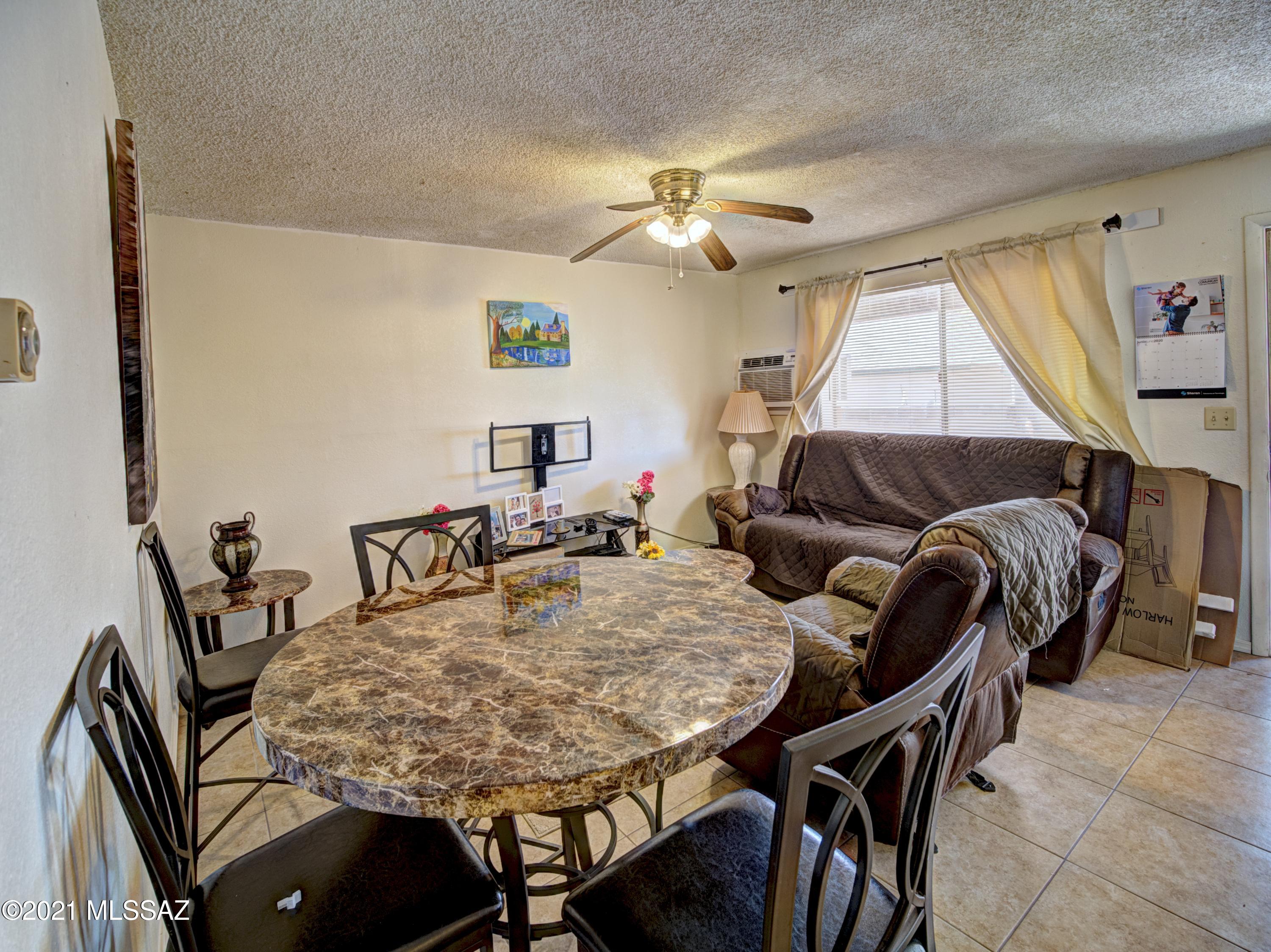 432 Cibuta Court Rio Rico, AZ 85648 - Photo 8 of 26
