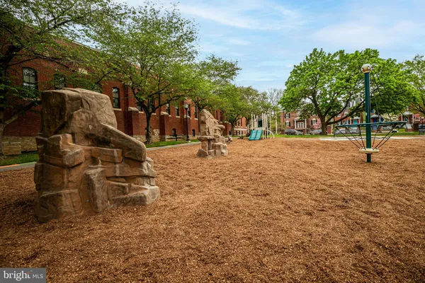 $435,000 | 318 Willow Avenue, Frederick, MD 21701