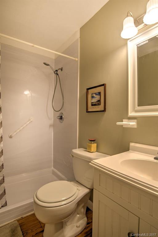60 Ridge Road Asheville, NC 28803 - Photo 14 of 24 Gallery Image 14