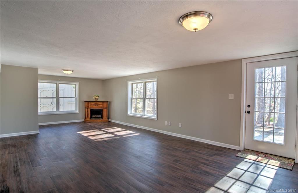 60 Ridge Road Asheville, NC 28803 - Photo 18 of 24 Gallery Image 18